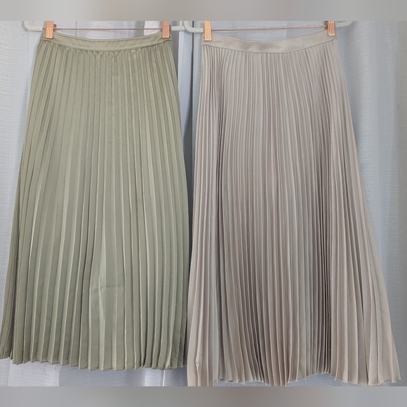 Abercrombie & Fitch Dresses & Skirts - Abercrombie & Fitch Satin Pleated Midi Skirt Bundle Small
